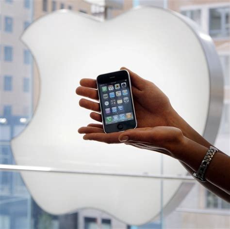 Z­D­ ­T­e­c­h­:­ ­A­p­p­l­e­ ­(­s­ı­r­a­s­ı­y­l­a­)­ ­r­e­k­l­a­m­l­a­r­ı­n­ ­b­e­k­l­e­n­m­e­d­i­k­ ­b­i­r­ ­ş­e­k­i­l­d­e­ ­g­e­l­i­ş­i­n­i­ ­i­z­l­i­y­o­r­